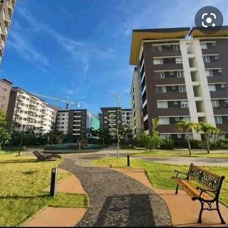 Avida Atria T2-F ,5Mins To Festive Walk And 4 Mins To Iloilo Convention Center Aparthotel Bagian luar foto