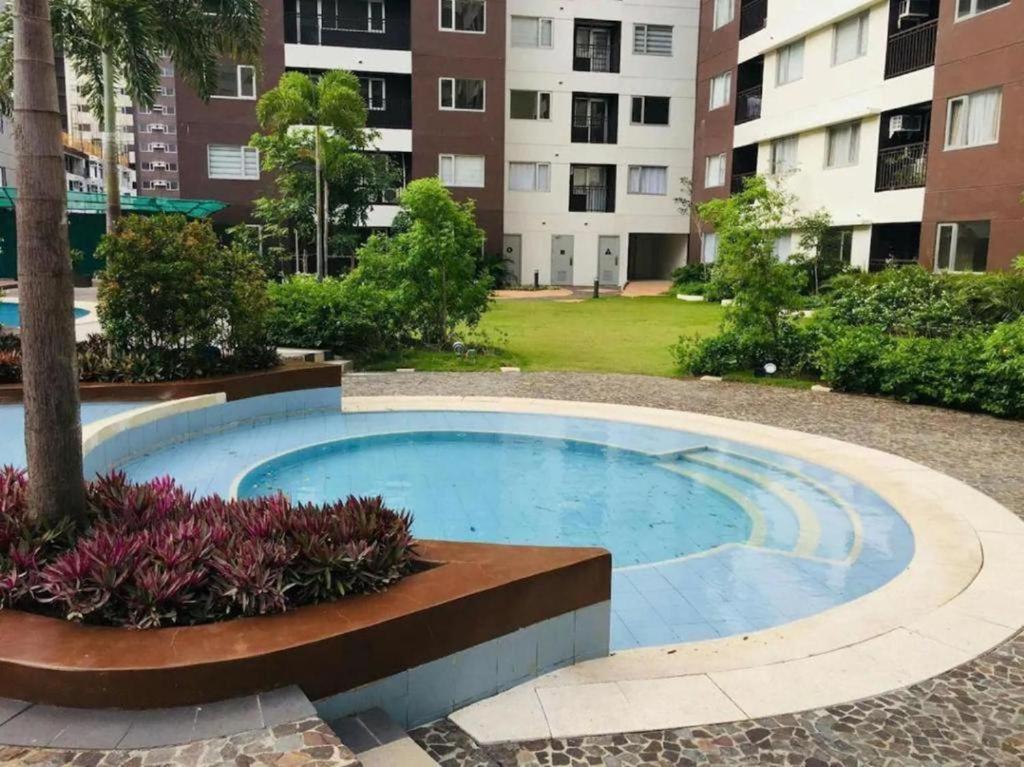 Avida Atria T2-F ,5Mins To Festive Walk And 4 Mins To Iloilo Convention Center Aparthotel Bagian luar foto
