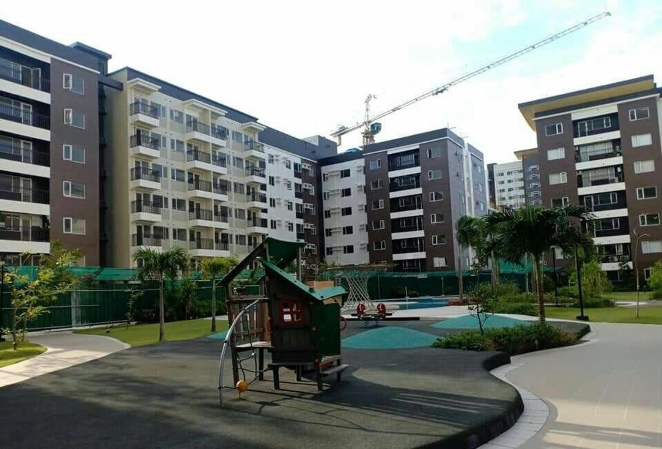Avida Atria T2-F ,5Mins To Festive Walk And 4 Mins To Iloilo Convention Center Aparthotel Bagian luar foto