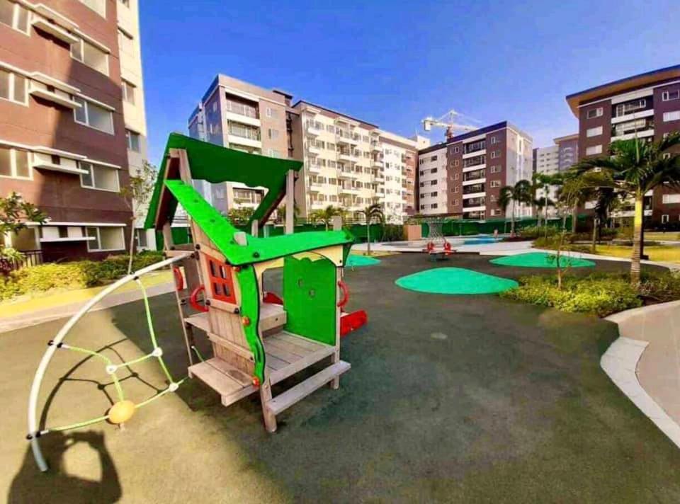 Avida Atria T2-F ,5Mins To Festive Walk And 4 Mins To Iloilo Convention Center Aparthotel Bagian luar foto