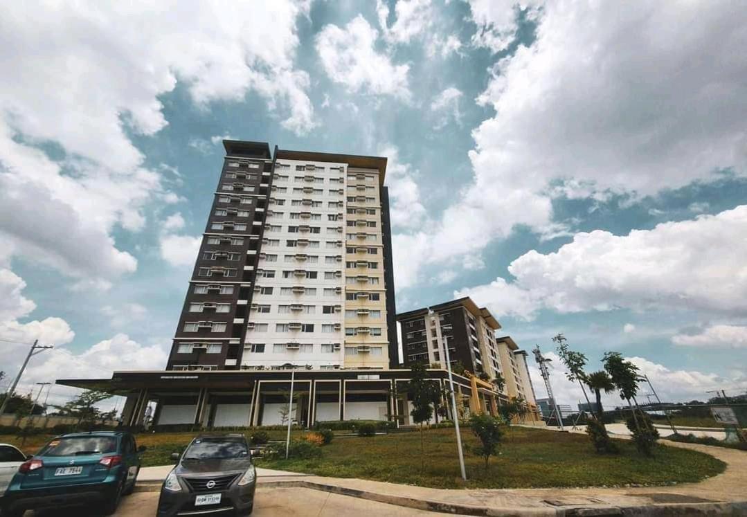Avida Atria T2-F ,5Mins To Festive Walk And 4 Mins To Iloilo Convention Center Aparthotel Bagian luar foto